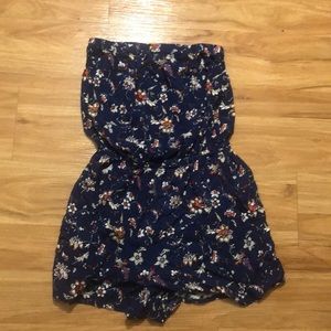 Strapless floral romper